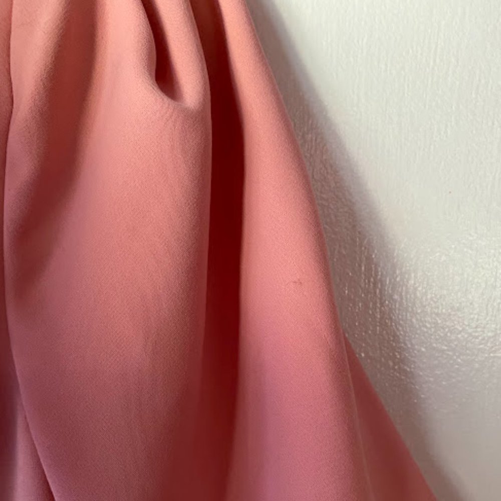 ANTONIO MELANI Pink and Cream Jumpsuit with V-Neck and Tie Belt - Picture 11 of 12